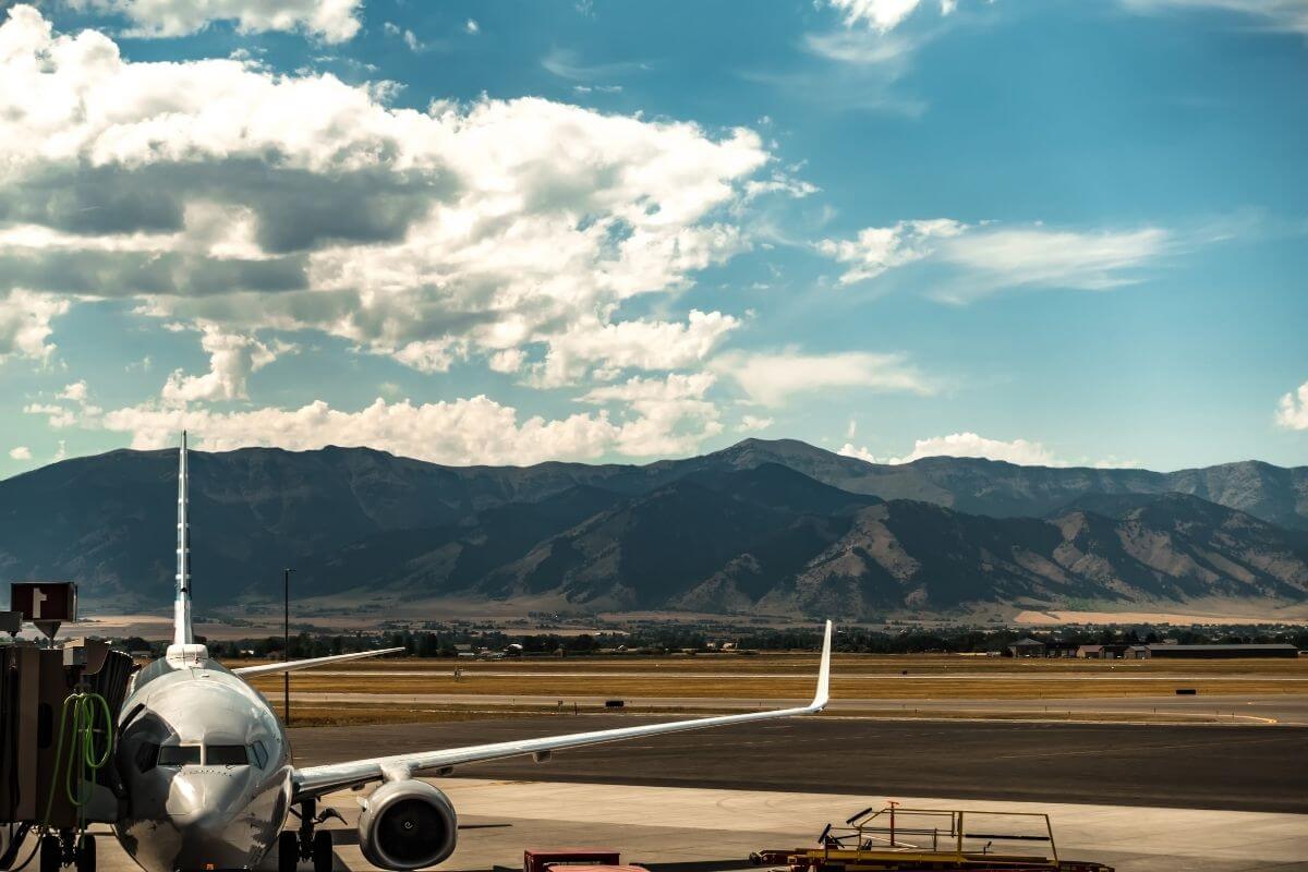 A plain in an airport in Montana.